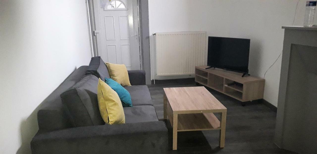 Appart Comme Chez Soi Pusignan Exterior photo