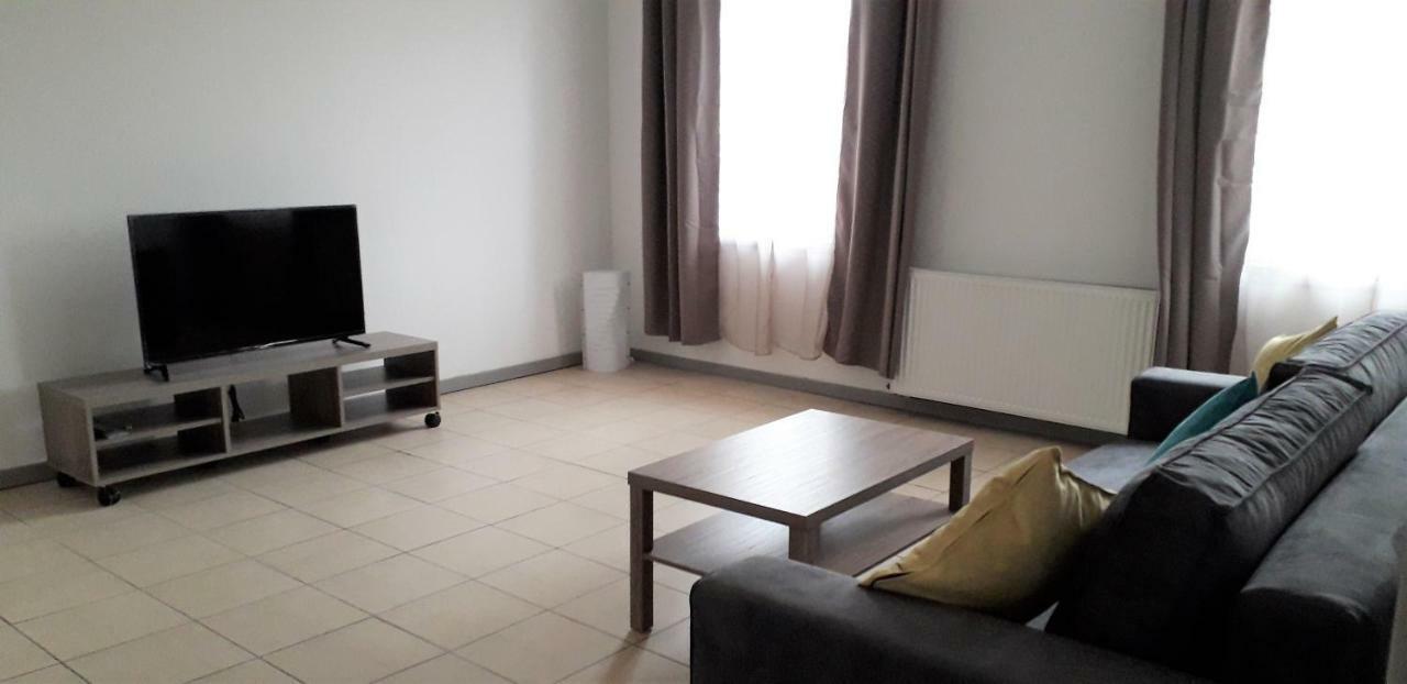 Appart Comme Chez Soi Pusignan Exterior photo